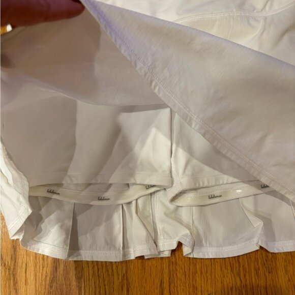 Lululemon Run: Pace Setter Skirt *TallWhite size 8 - Picture 8 of 15